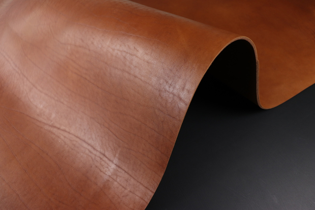 3,6-4,0 Полукулат Коньяк с восковой отделкой WAX