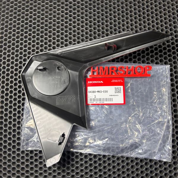 Honda Накладка с логотипом левая CRF 1100 2020-2024 64380-MKS-E00