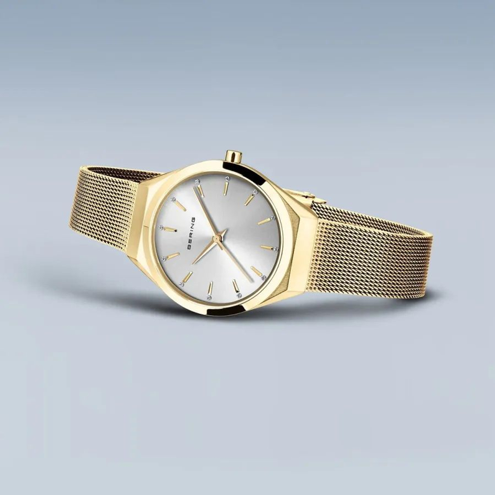 Женские наручные часы Bering  18729-330