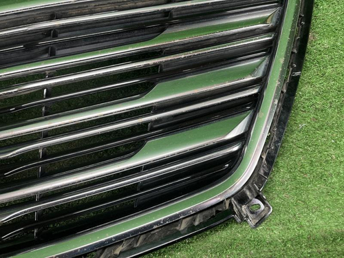 Решетка радиатора Cadillac XT5 (2016-2019)