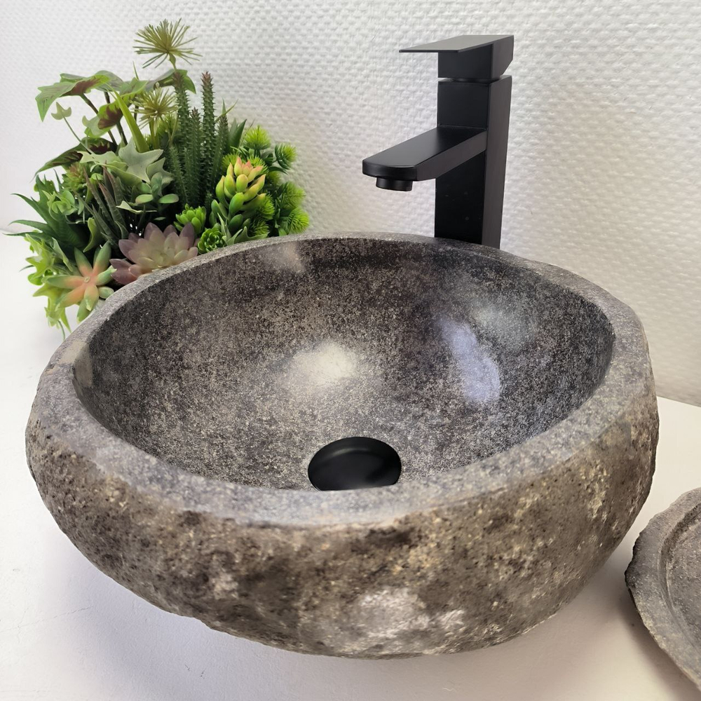 Раковина из речного камня RS63335 (38*35*16) 0122