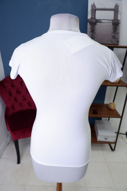 Футболка белая с принтом 42 размер