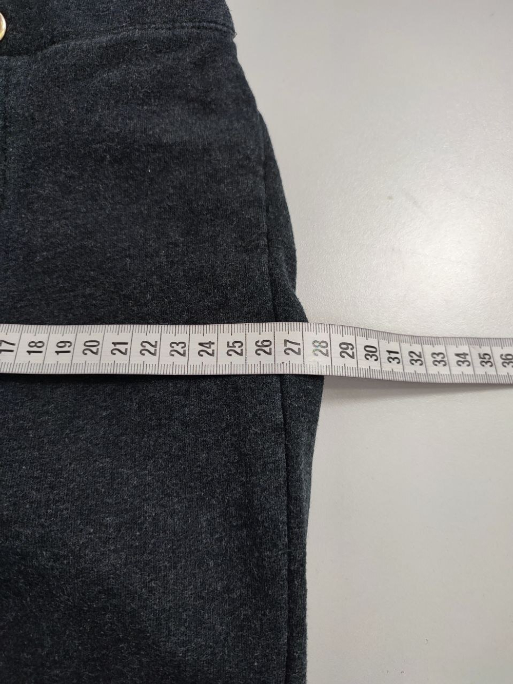 Брюки H&M с вышивкой на 5-6 лет