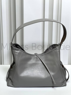 Серая кожаная сумка Louis Vuitton Carry All Dark через плечо