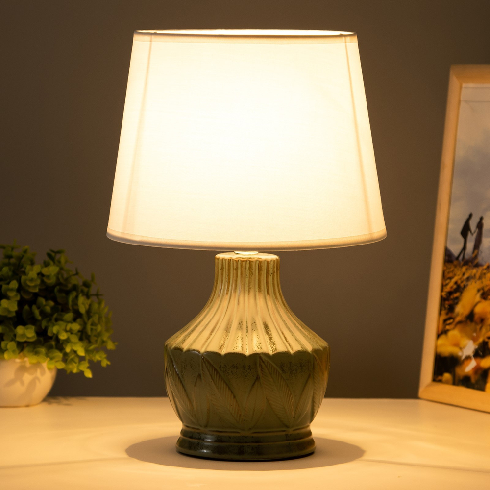 Настольная лампа "Глория" Е14 40Вт 23х23х34 см