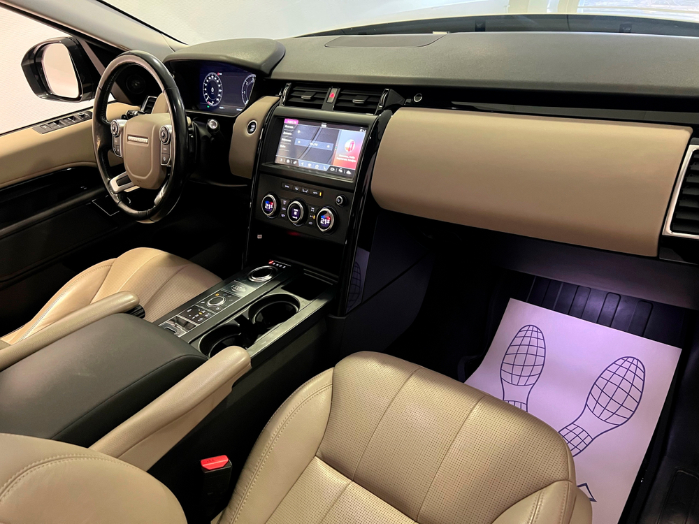 Land Rover Discovery, 2018 год