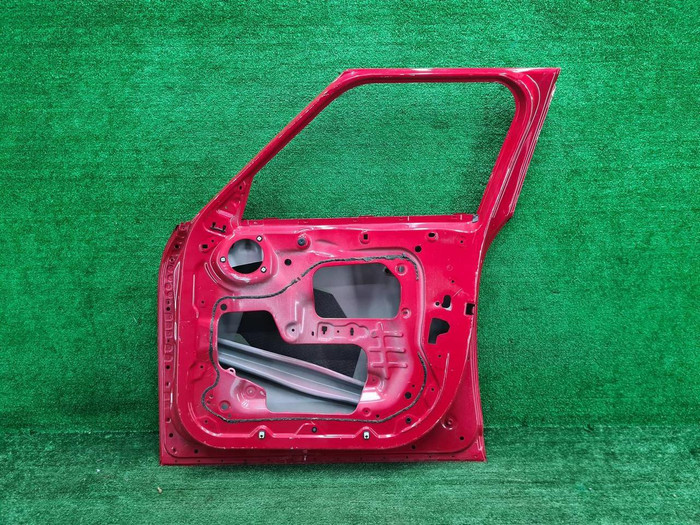 Дверь передняя правая MINI Countryman F60 (16-23)