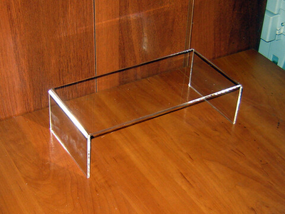 Подставка под портфель №1 290х135х85 акриловая