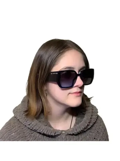 Очки солнцезащитные модные