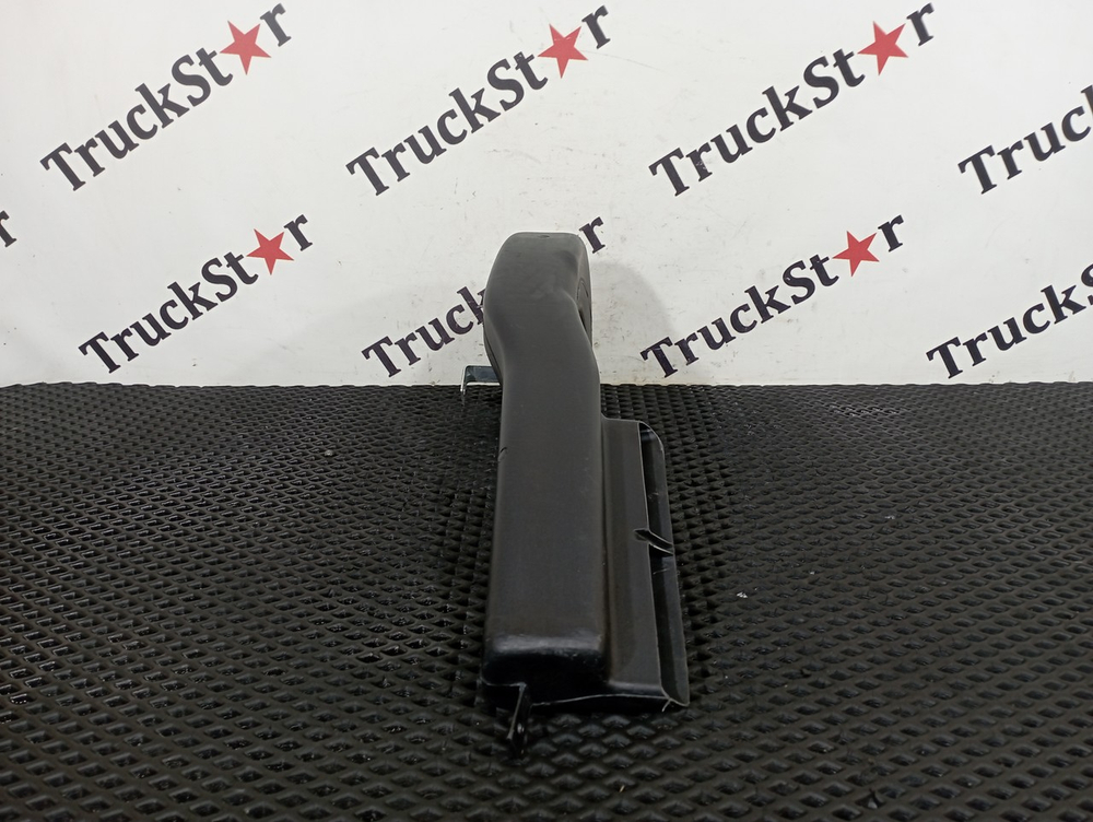 Воздуховод отопителя