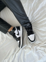 Nike Air Jordan 1 Retro