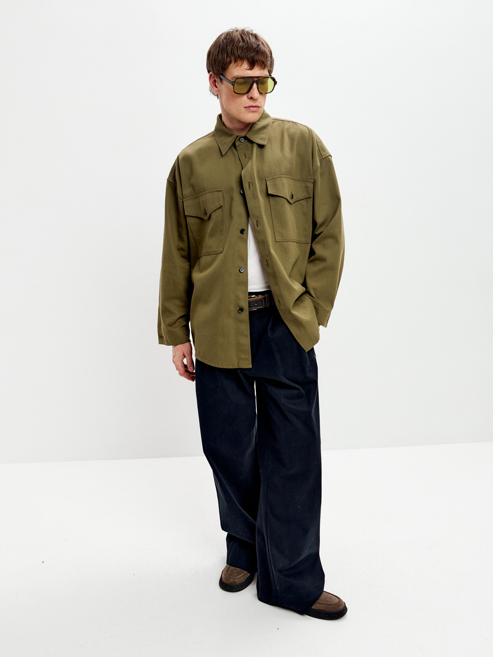 Джинсы унисекс со складками