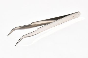 Пинцет загнутый TS-15