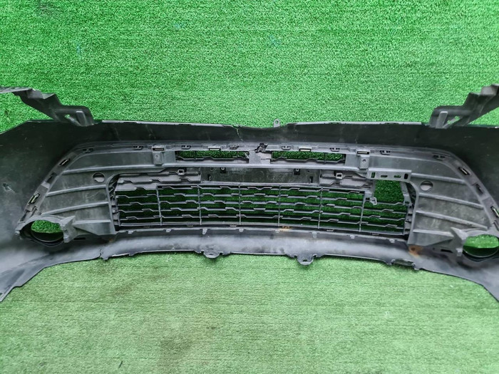 Бампер передний Toyota Camry xv50 (2017-2018)