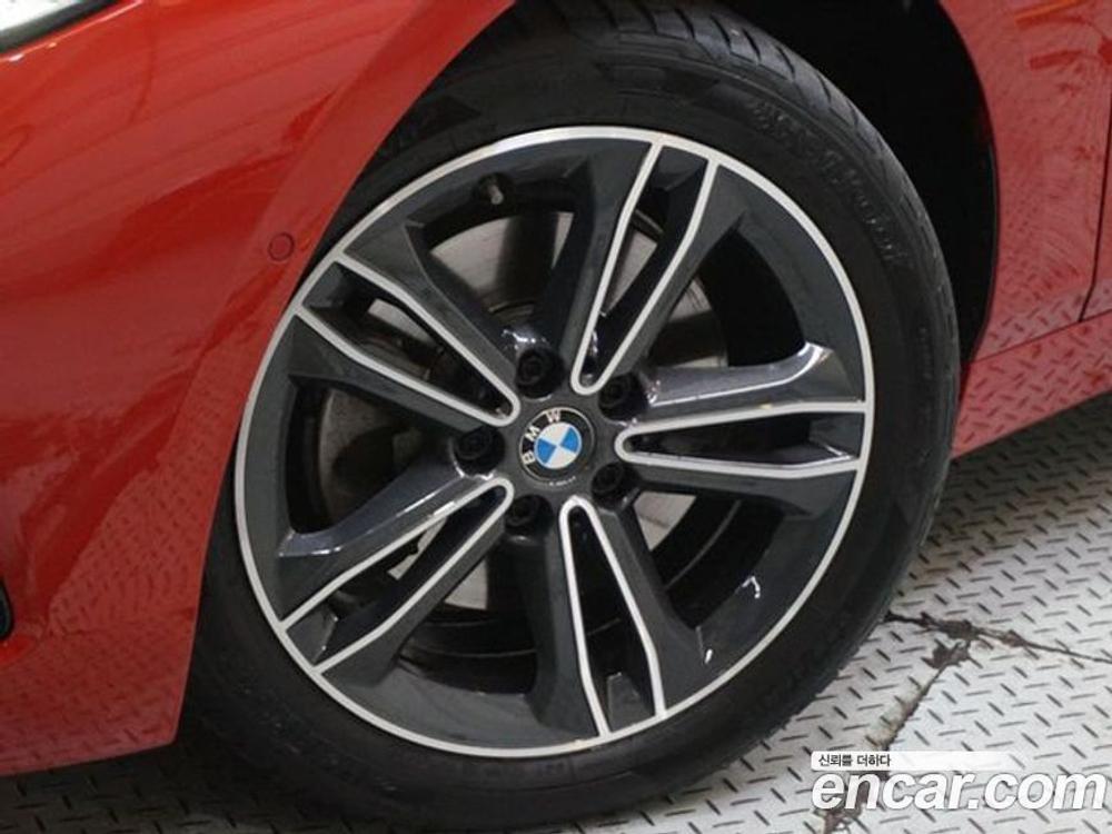 BMW 1 Series (F40) 118d Sports (05.2020)