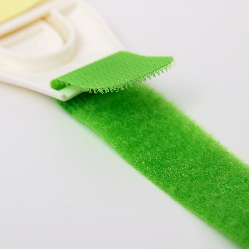 4767997 Универсальный блокиратор на липучке, цвет МИКС