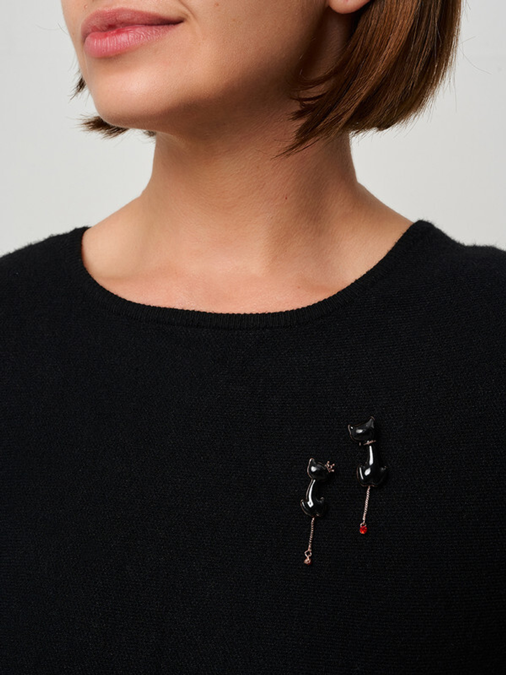 30055850 Броши Chance