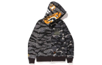 A Bathing Ape Bathing Ape Shark Series Свитшот