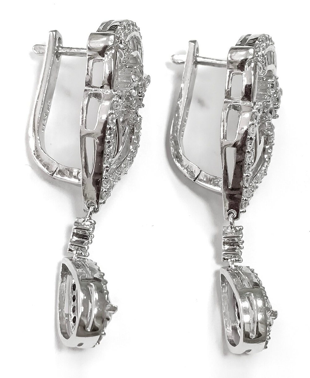 "Эстерелла" - серебряные серьги 925 пробы