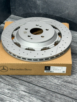 Тормозной диск задний Mercedes-Benz A2224232012