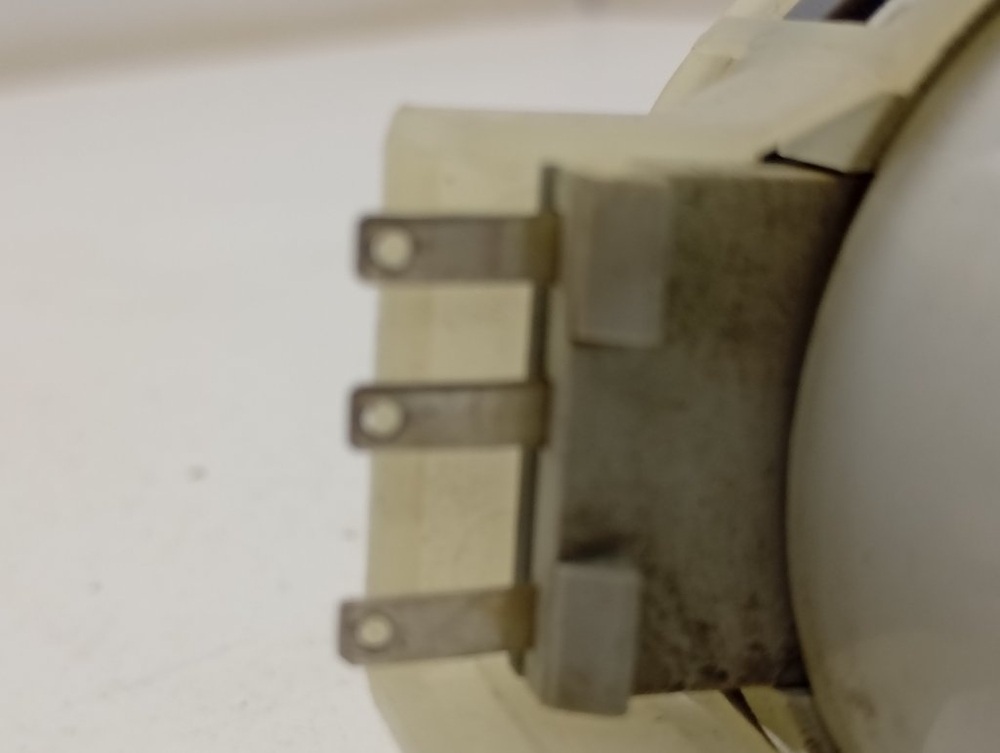 WKB61021PTMA кт40 Датчик уровня (прессостат) для стиральной машины Beko 2828170100 б/у