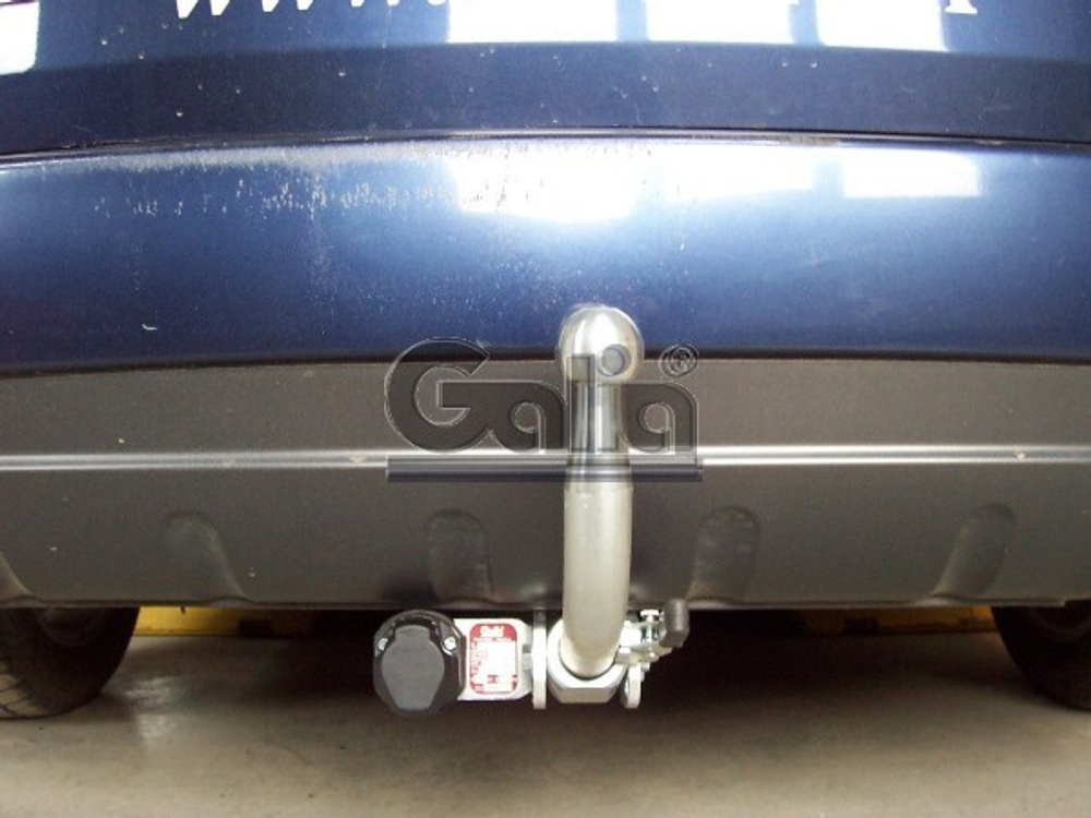 Фаркоп оцинкованный Galia K032A для Kia Carens 2006-2013(паспорт и сертификат в комплекте)(без электрики)