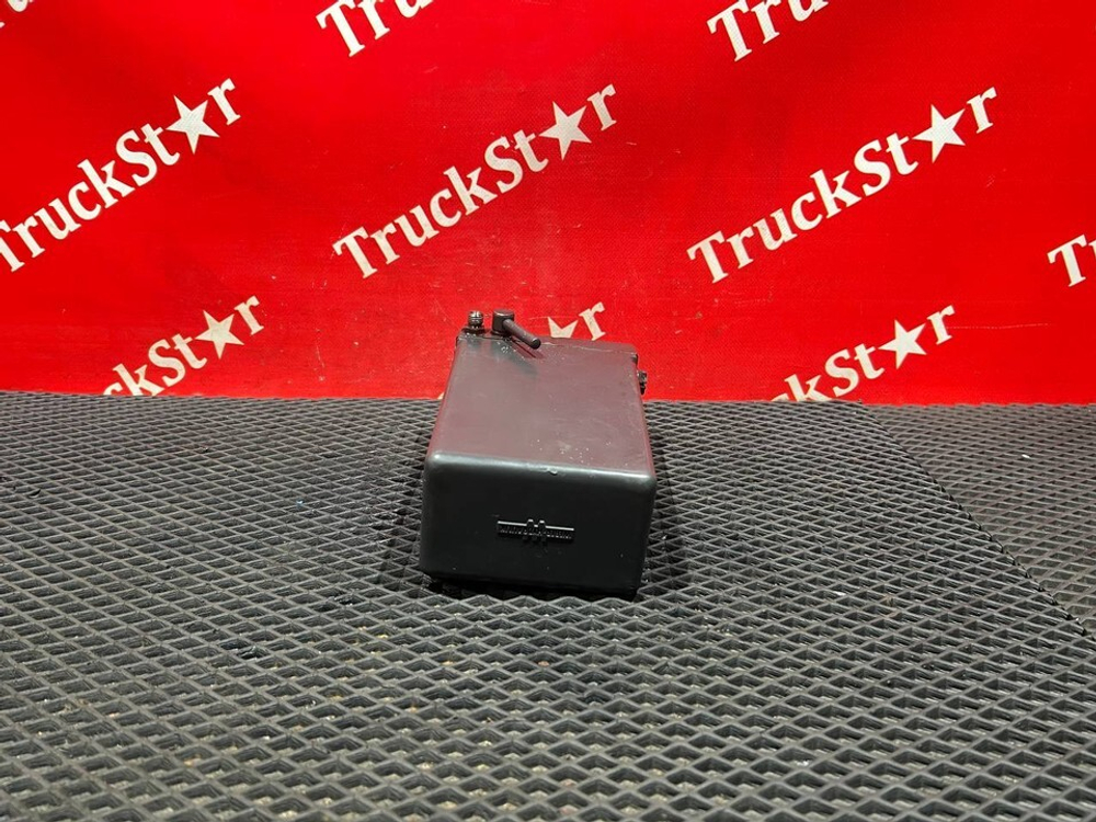 Насос подъема кабины