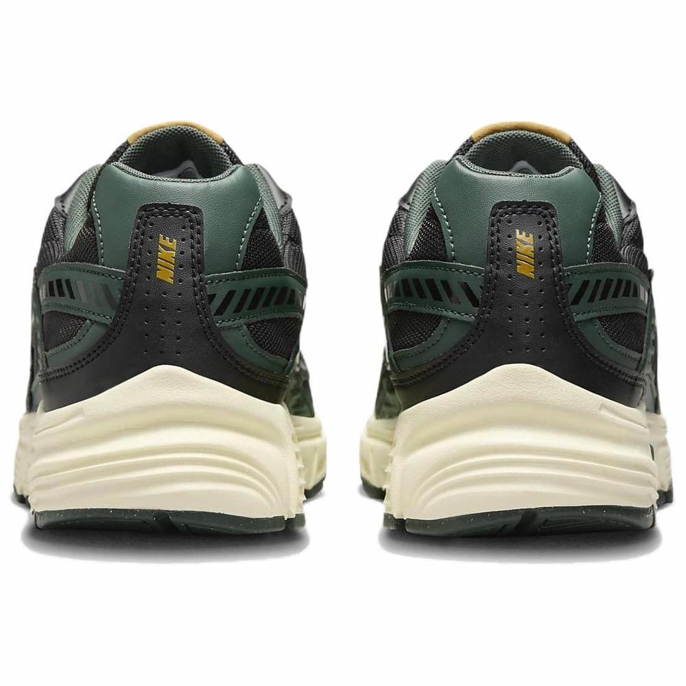 Кроссовки Nike Initiator