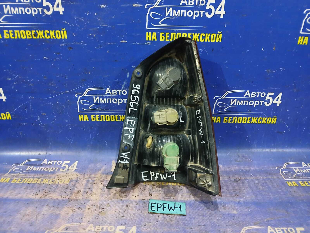 Стоп левый MAZDA TRIBUTE 2002