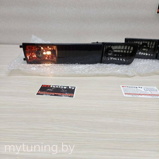 Поворотники с заглушкой VW Golf 3 / Vento black