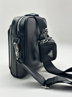 Сумка-мессенджер Prada