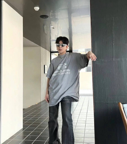 Футболка Balenciaga