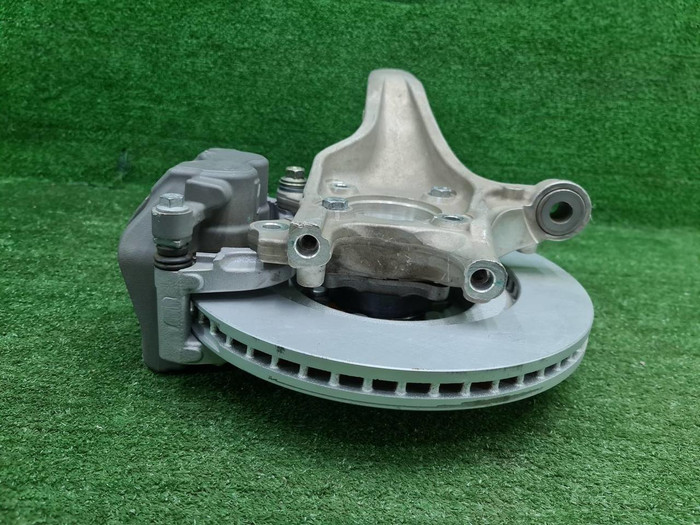 Кулак поворотный правый Lixiang L9 (2022-н.в.)