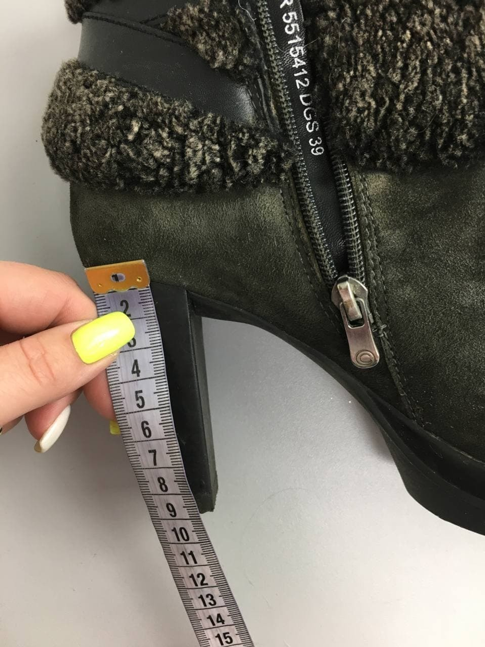 Полусапоги CARNABY на высоком каблуке 39 размер