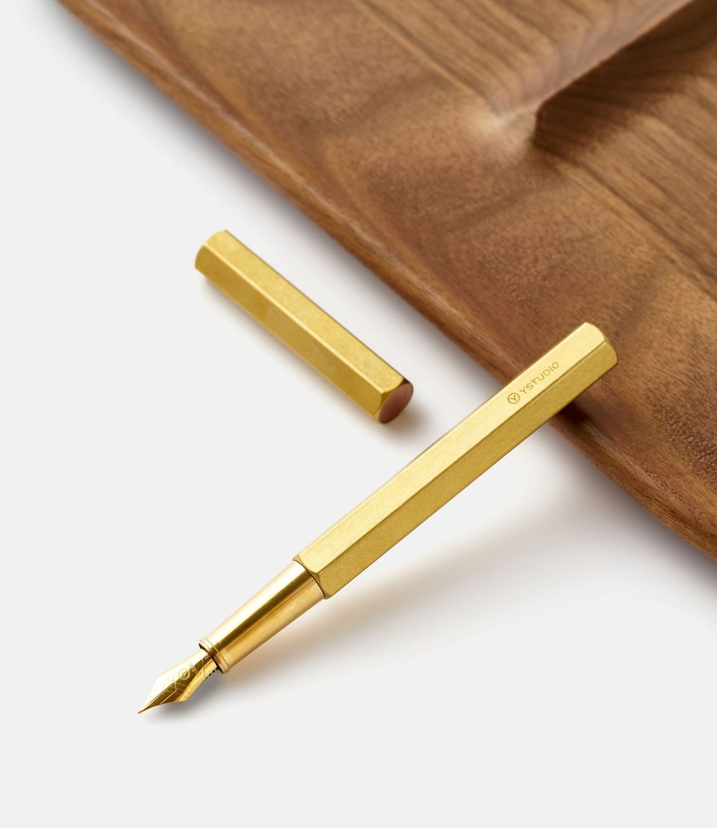 Ystudio Classic Revolve Fountain Pen Brass — перьевая ручка из латуни