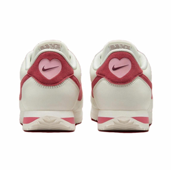 Женские кроссовки Nike Cortez 'Valentine's Day' FZ5167-133