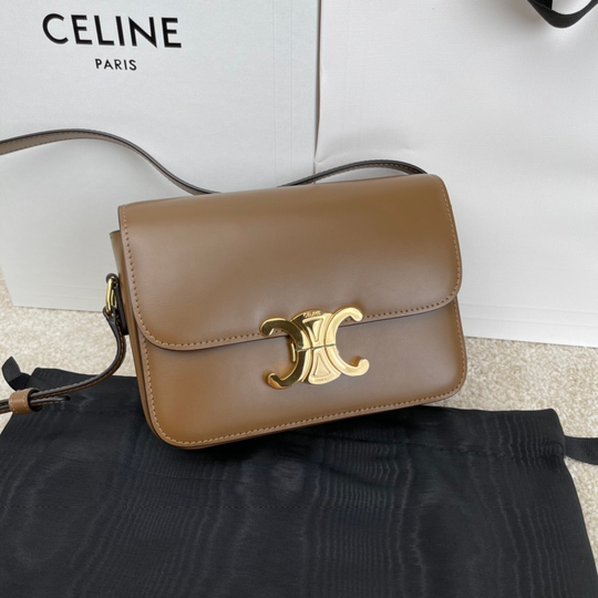 Celine Triomphe Bag 18 cm