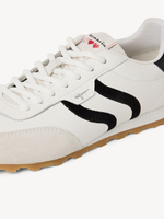 Кроссовки белого цвета Tamaris