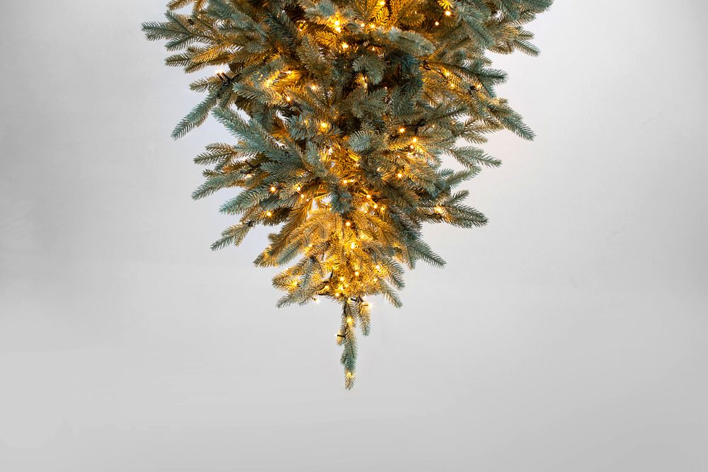 Ель подвесная потолочная «Люстра» с встроенной гирляндой