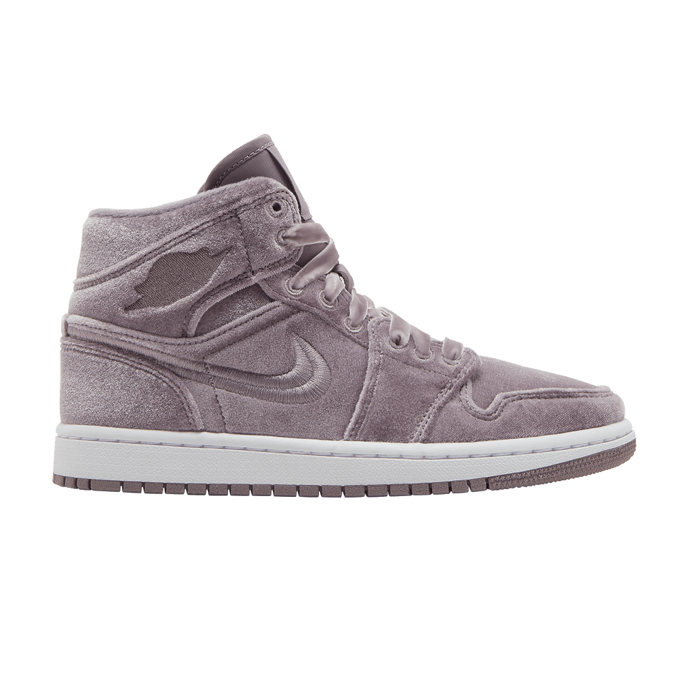 Кроссовки Jordan Air Jordan 1 Mid "Purple Velvet" (Женская размерная сетка)
