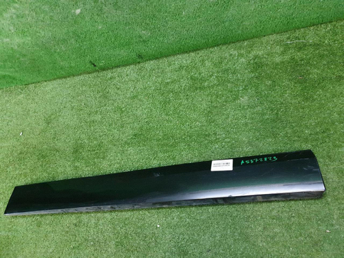 Накладка двери передняя левая BMW X2 F39 (17-23)