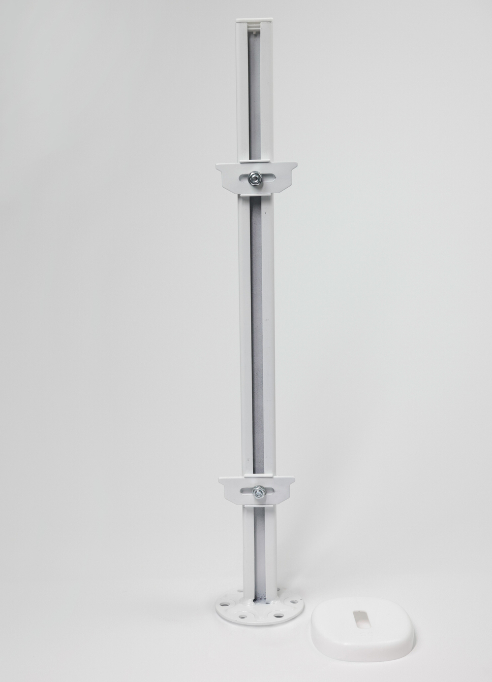 КН5.50 Кронштейн напольный регулируемый (высота стойки 500 мм) Внутреннее крепление