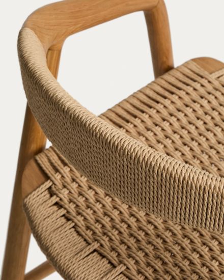 Уличный полубарный стул Derile из массива дуба в натуральной отделке и бежевой веревки