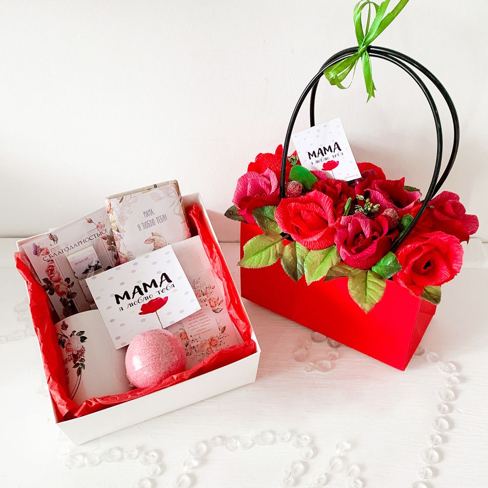 Подарочный набор для мамы + бокс с цветами из крепа с конфетами