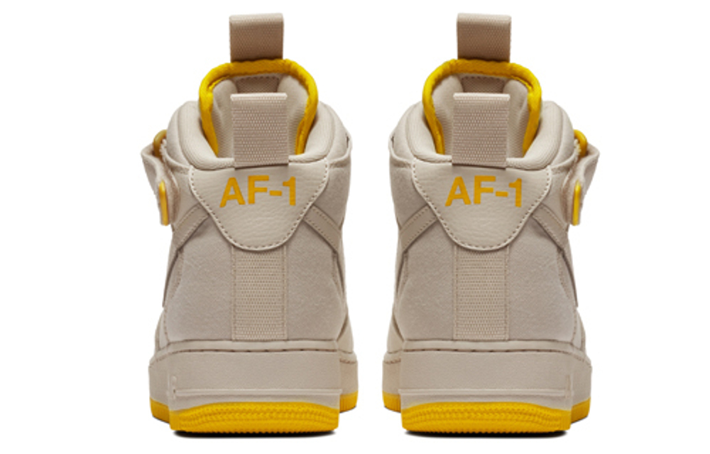 Кроссовки Nike Air Force 1 07