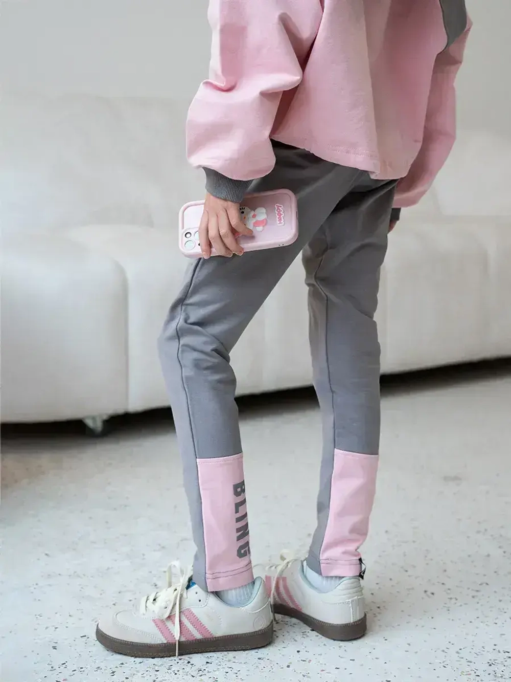 Спортивный костюм для девочки