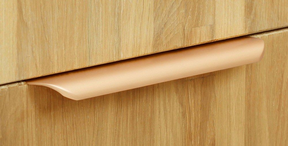 Шкаф книжный однодверный 2 ящика Розенбург из массива дуба на ножках