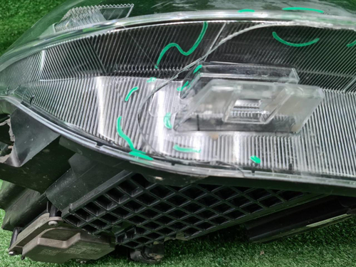 Фара правая Chery Tiggo 8 Pro (2021-нв) LED