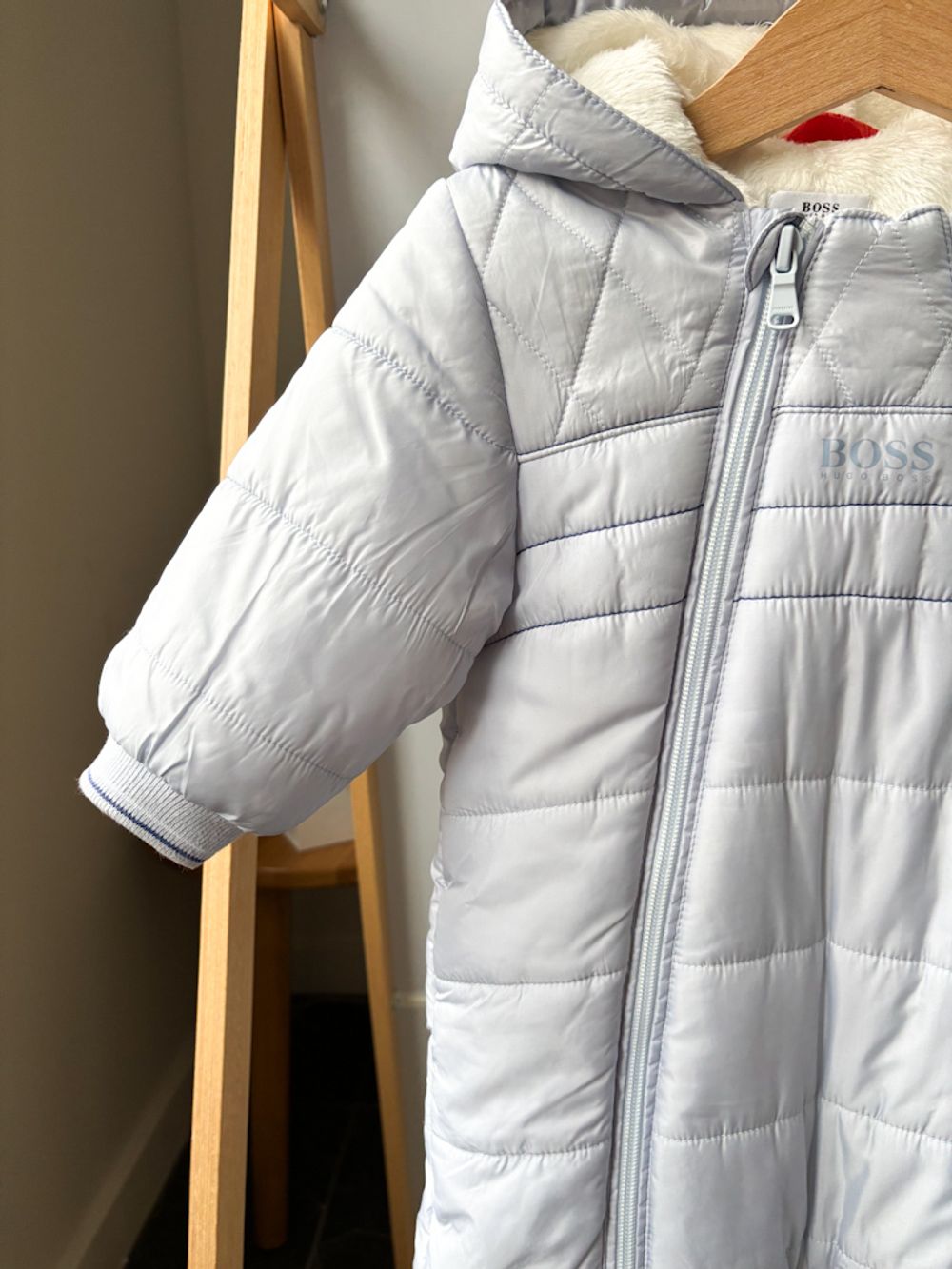 Утепленный комбинезон Hugo Boss, 74