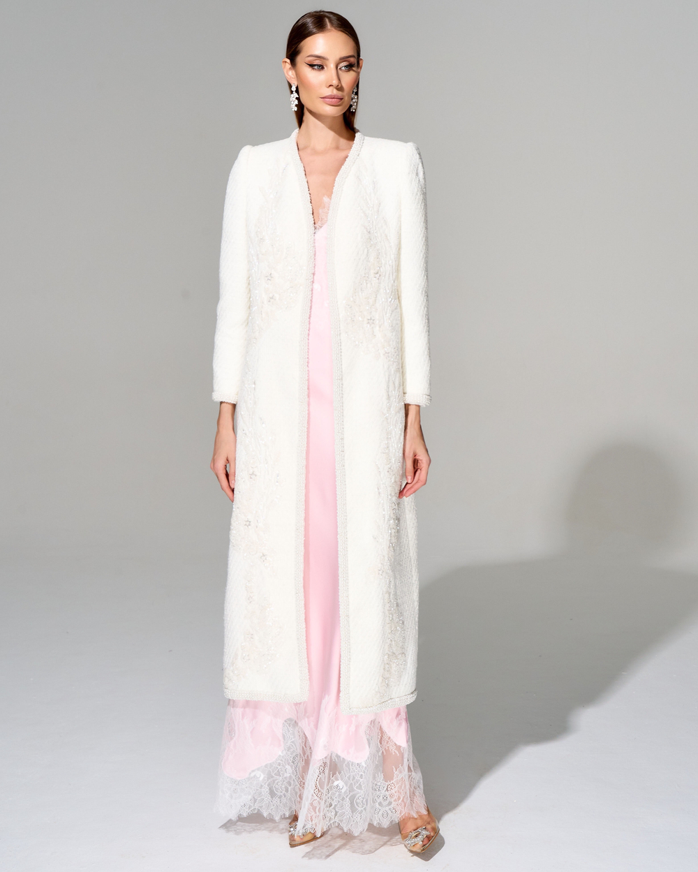 Кардиган из премиального твида с вышивкой стеклянным бисером